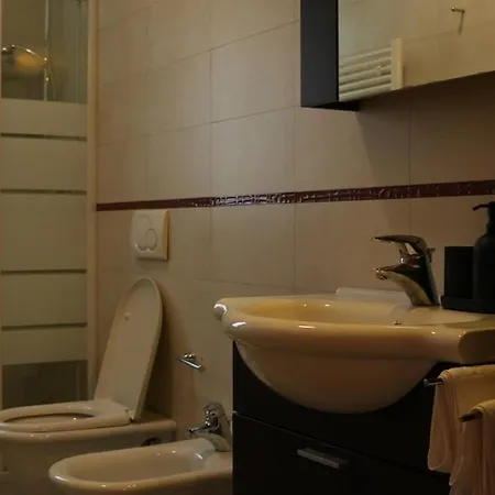 Vimodrone Apartment فيمودْروني
