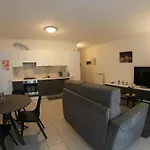 Lägenhet Vimodrone Apartment