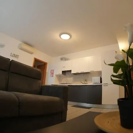 Vimodrone Apartment Apartmán *