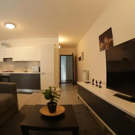 Vimodrone Apartment Apartamento *