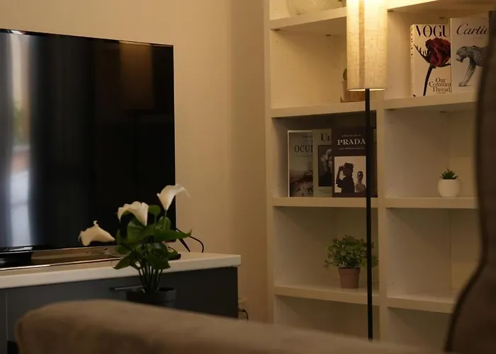 Vimodrone Apartment アパート ヴィモドローネ