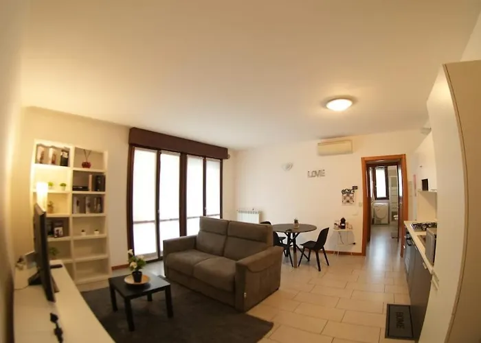 Vimodrone Apartment * ヴィモドローネ